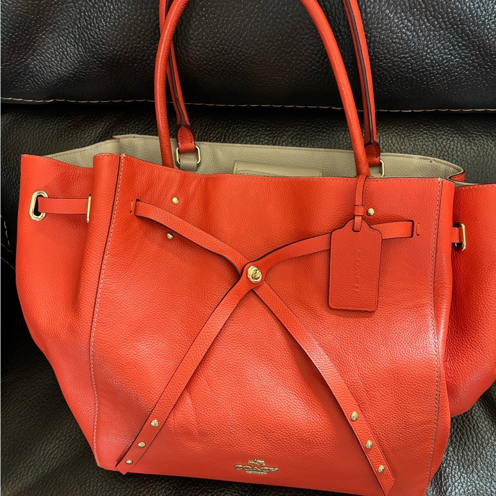 Coach shoulder bag